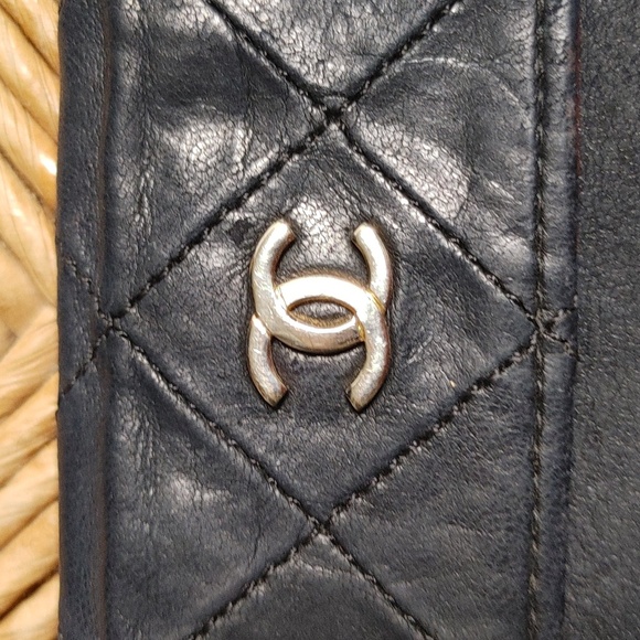 CHANEL Handbags - Vintage CHANEL Navy Quilted Leather Wallet